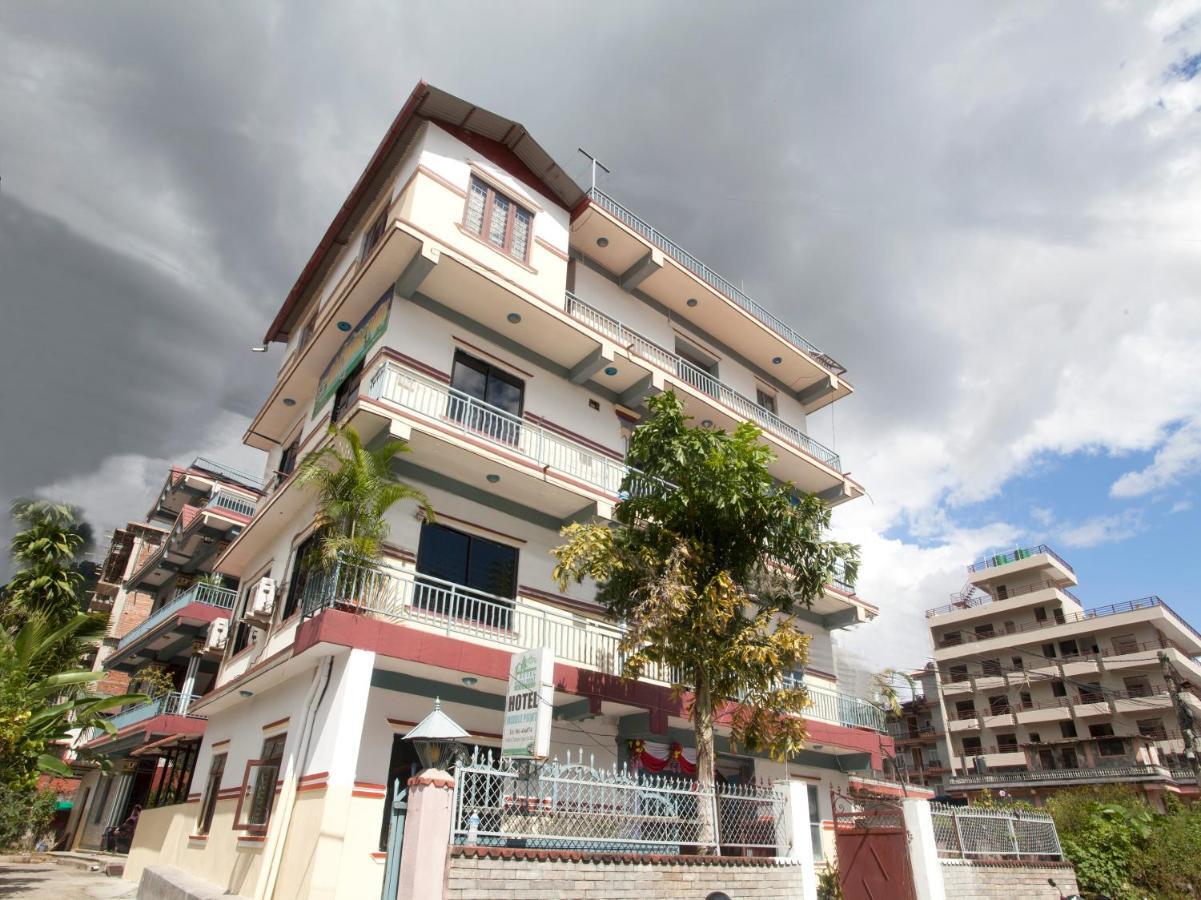Hotel Point Pokhara Buitenkant foto
