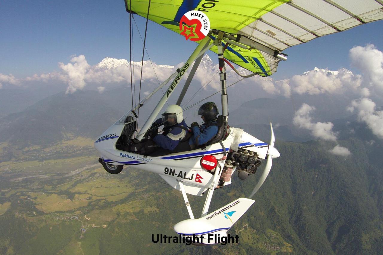 Hotel Point Pokhara Buitenkant foto